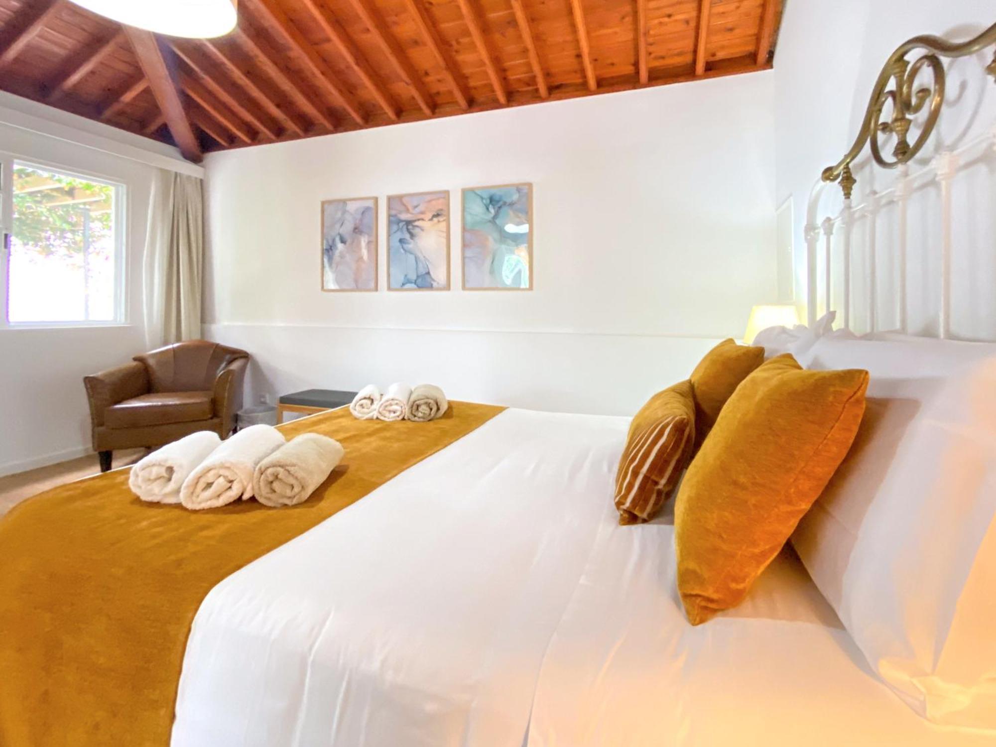 Terra Vivaz - Ribeira Cottage ฮิเบย์รา กรันเจ ภายนอก รูปภาพ